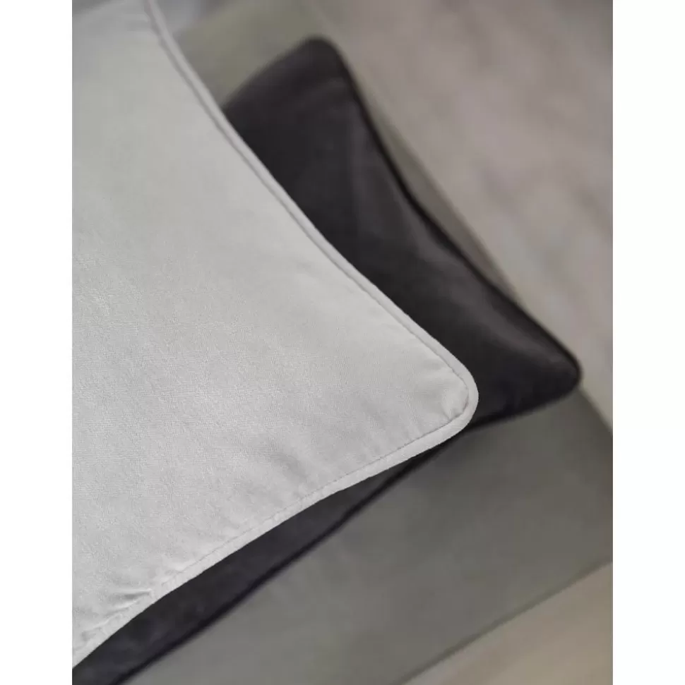 einfarbige_samtkissenhulle_dana_2-2.webp Best Sale Westwing Collection Einfarbige Samt-Kissenhulle Dana