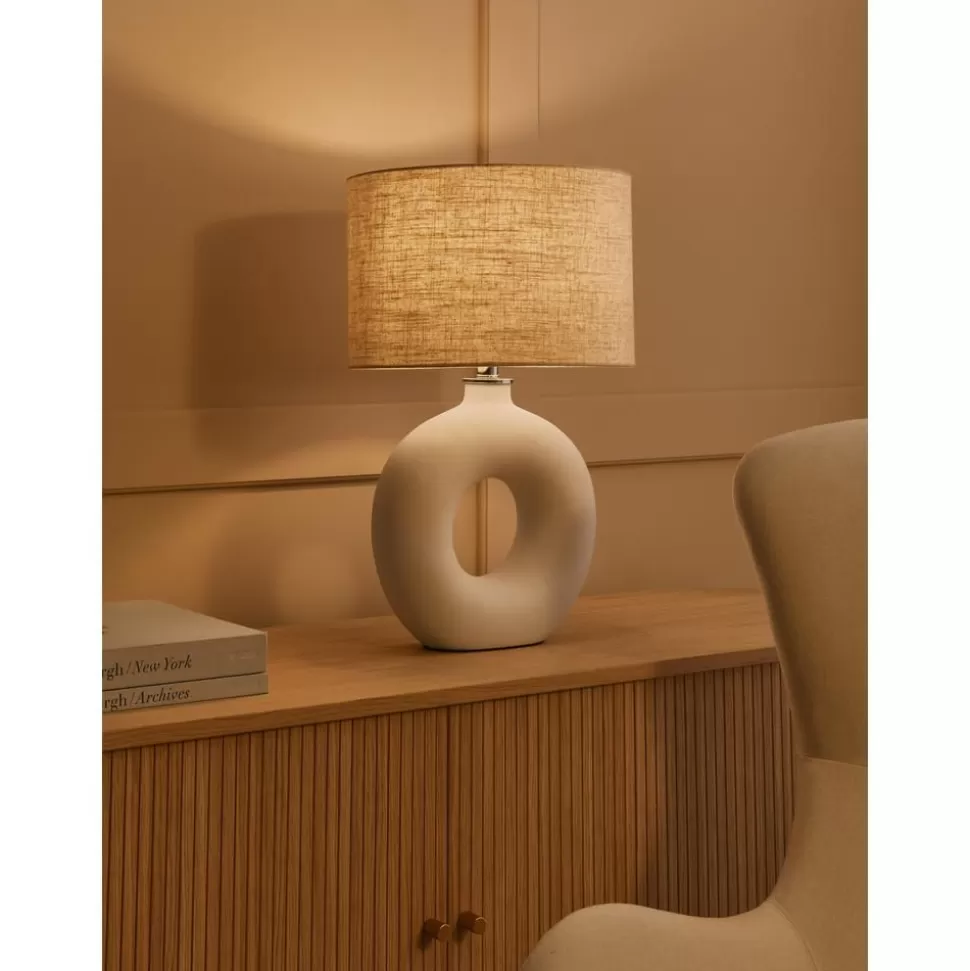 grose_keramiktischlampe_gisella_8-2.webp Hot Westwing Collection Grose Keramik-Tischlampe Gisella