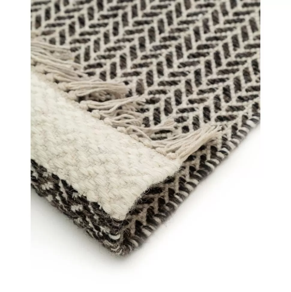 handgewebter_wollteppich_kim_mit_fransen_3-4.webp Online Benuta Handgewebter Wollteppich Kim, Mit Fransen