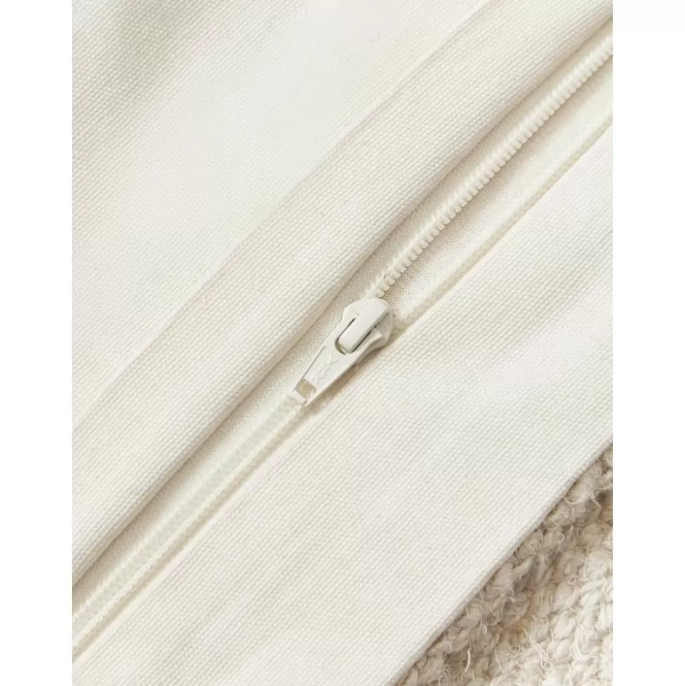 kissenhulle_rowan_aus_seide_5-2.webp Outlet Westwing Collection Kissenhulle Rowan Aus Seide