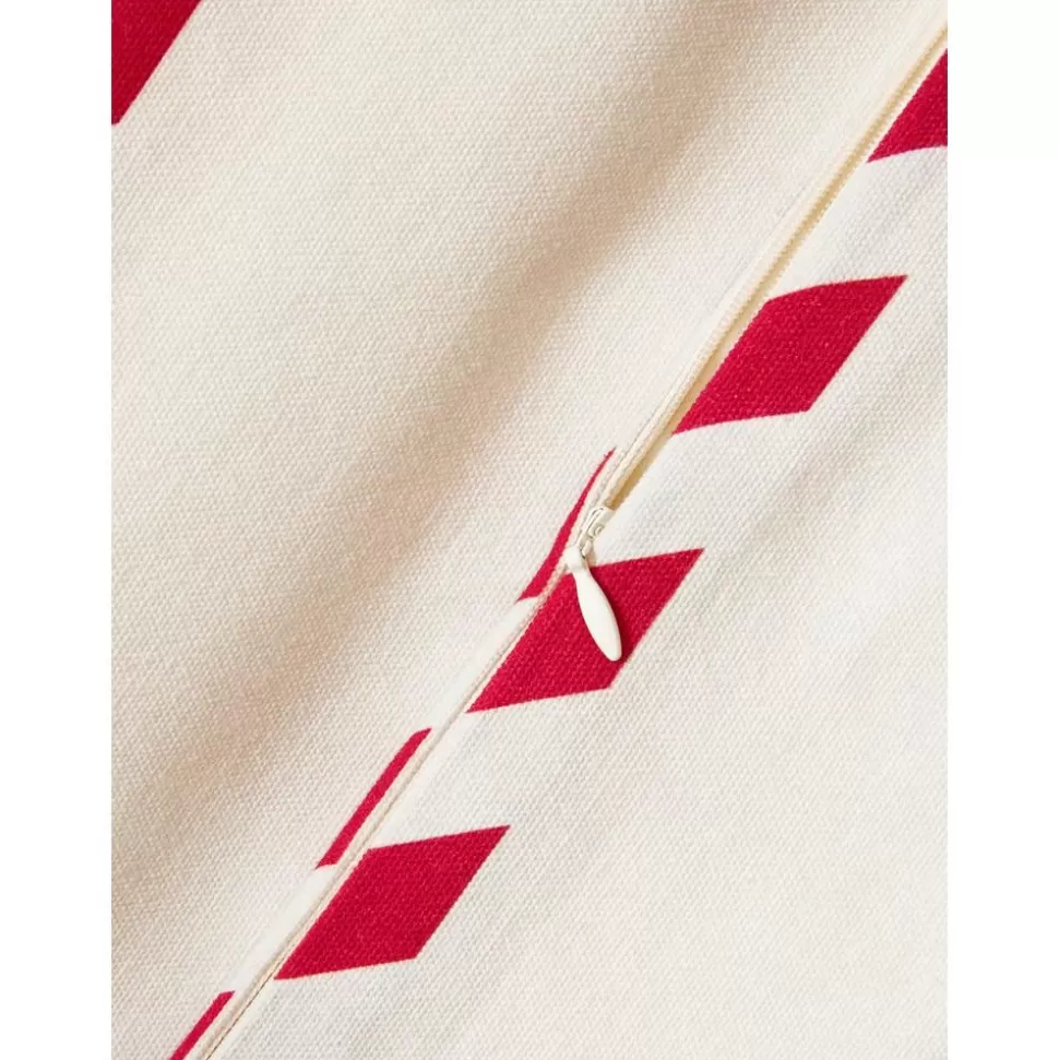 kissenhulle_wishes_mit_weihnachtlicher_3d_stickerei_5-2.webp Best Westwing Collection Kissenhulle Wishes Mit Weihnachtlicher 3D Stickerei