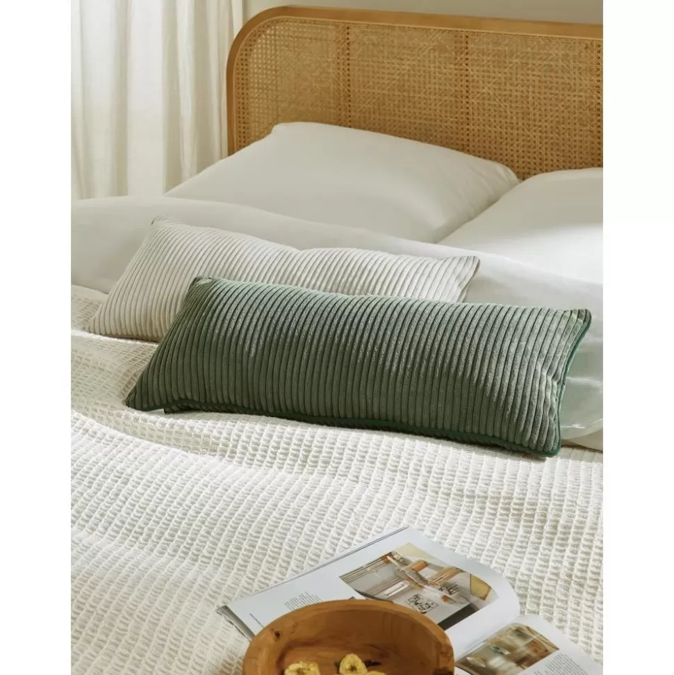 langes_cordkissen_kylen_mit_inlett_5-5.webp Cheap Westwing Collection Langes Cord-Kissen Kylen, Mit Inlett