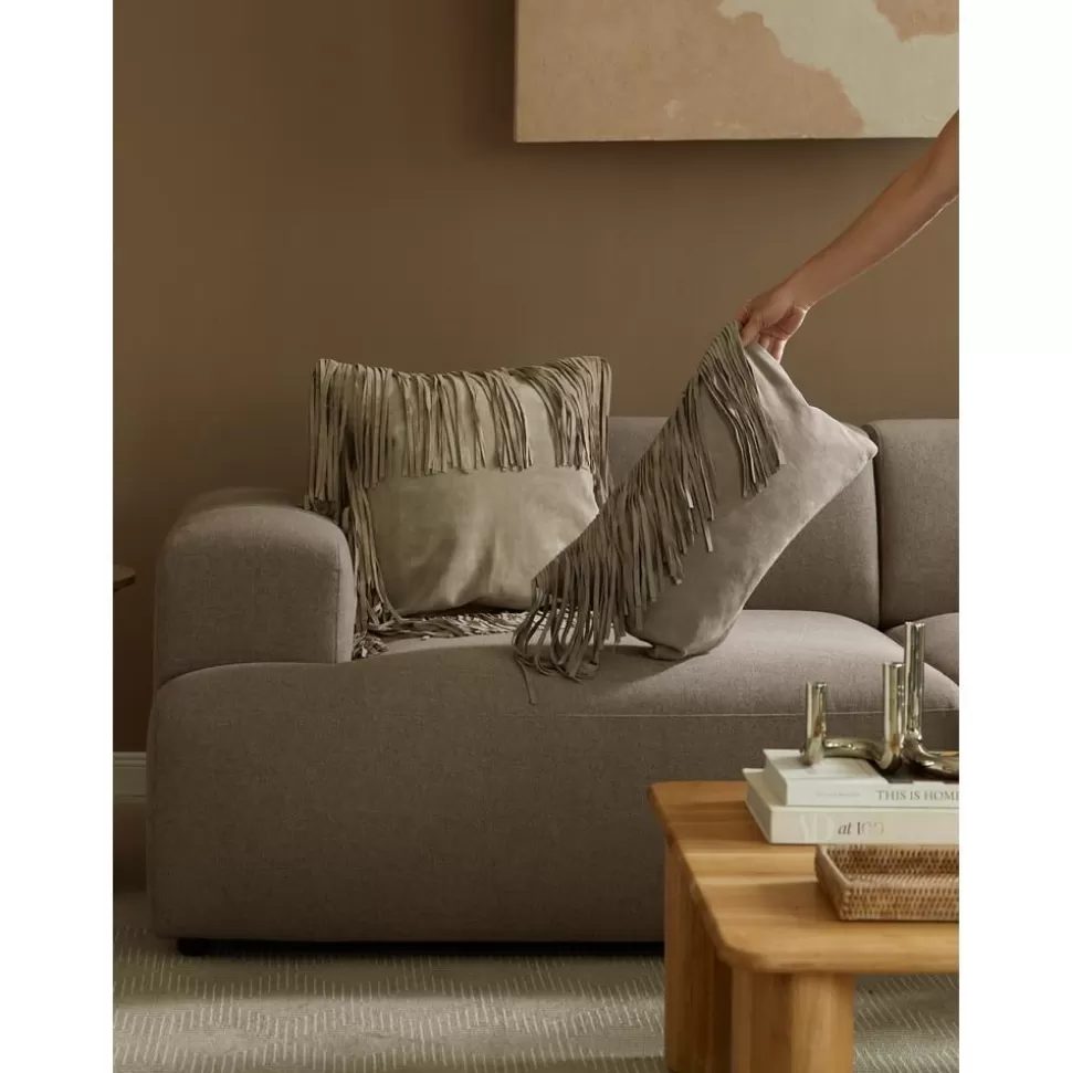 lederkissenhulle_amaia_mit_fransen_7-2.webp Outlet Westwing Collection Leder-Kissenhulle Amaia Mit Fransen