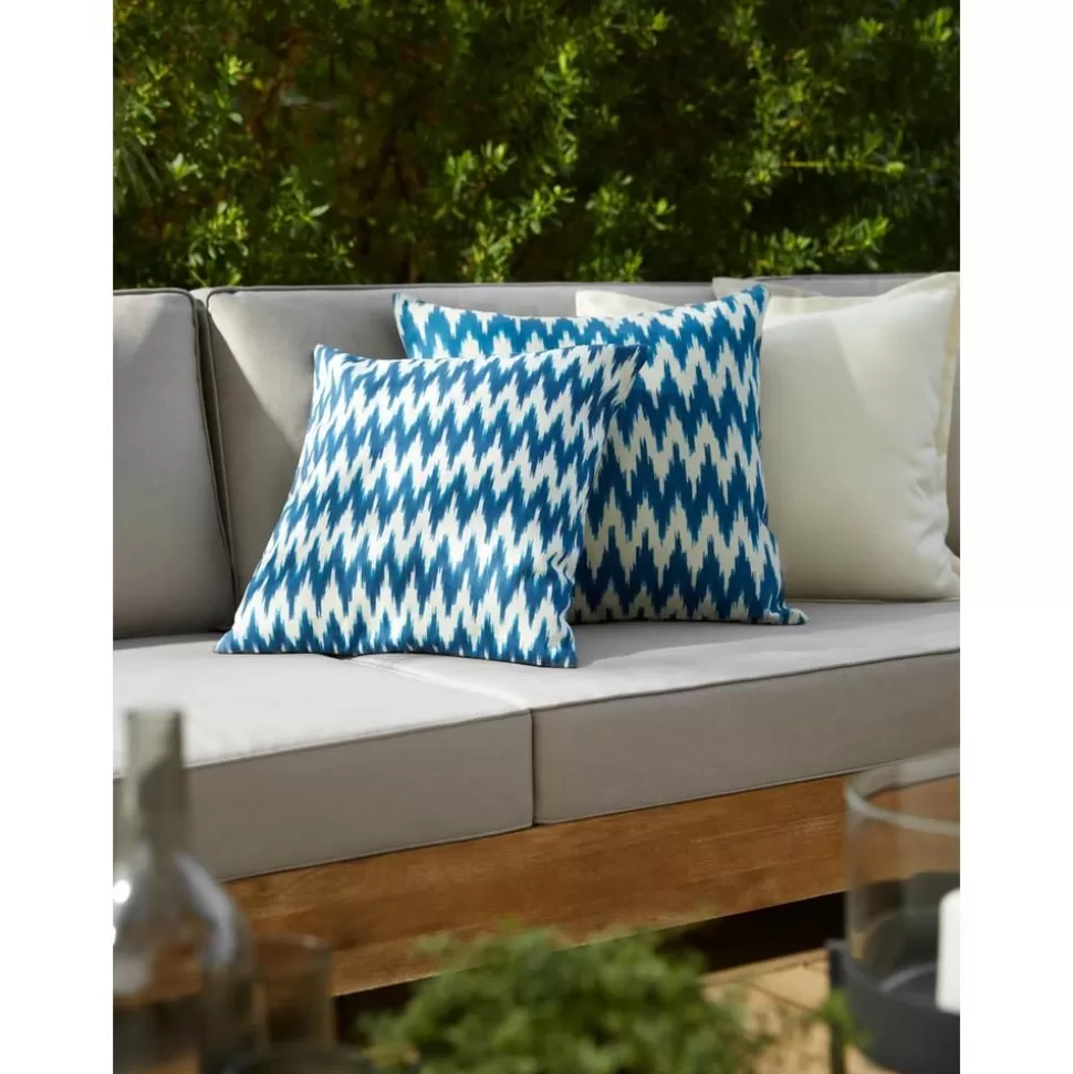 Outlet Westwing Collection Outdoor-Kissenhulle Maillot Mit Ikat Muster