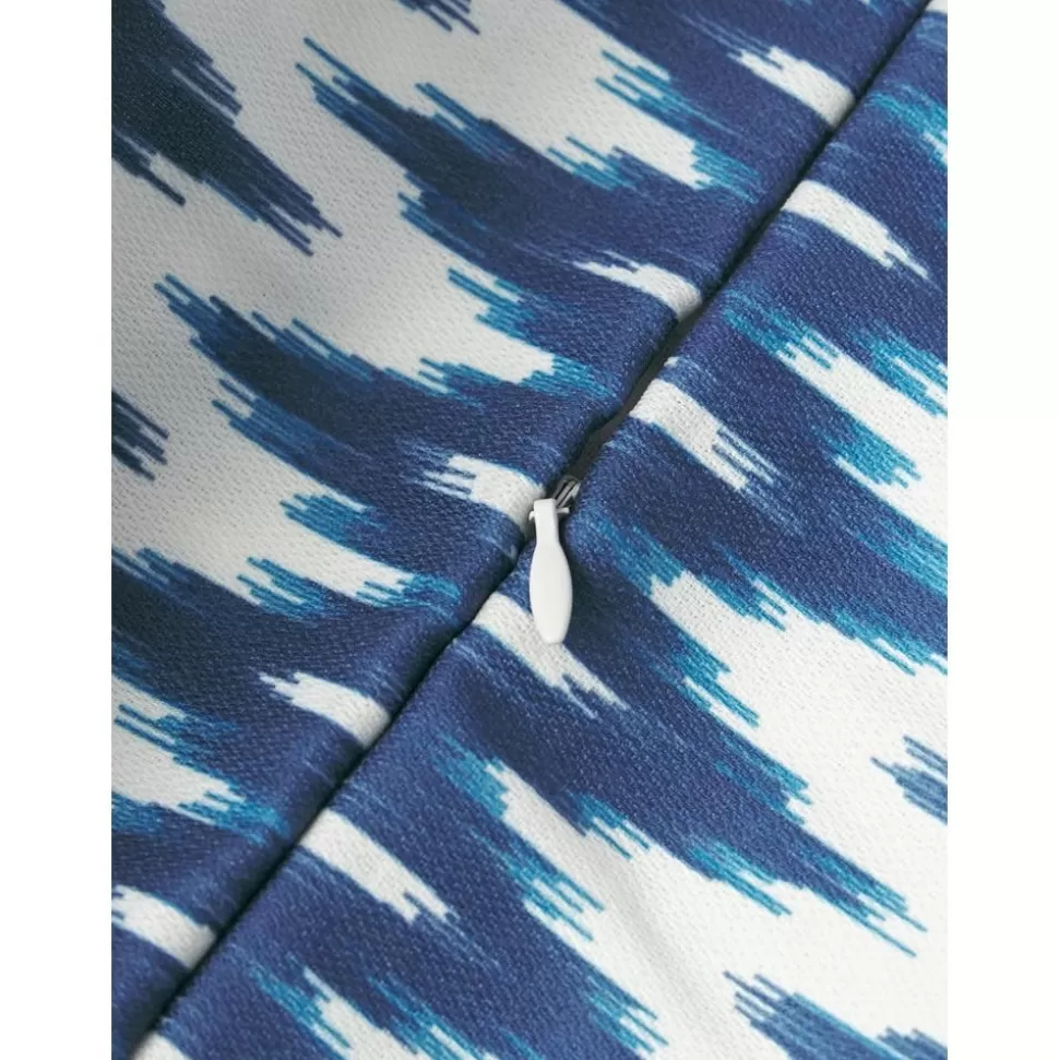 outdoorkissenhulle_maillot_mit_ikat_muster_4-4.webp Outlet Westwing Collection Outdoor-Kissenhulle Maillot Mit Ikat Muster