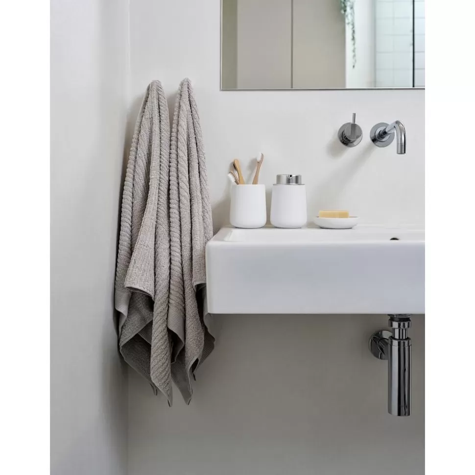 porzellanseifenspender_nova_one_3-7.webp Shop Zone Porzellan-Seifenspender Nova One