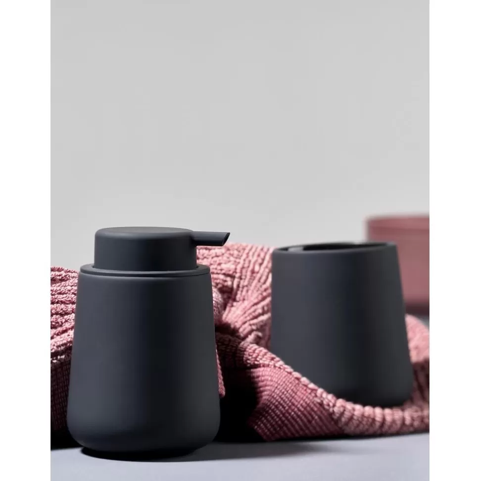 porzellanseifenspender_nova_one_6-2.webp Shop Zone Porzellan-Seifenspender Nova One