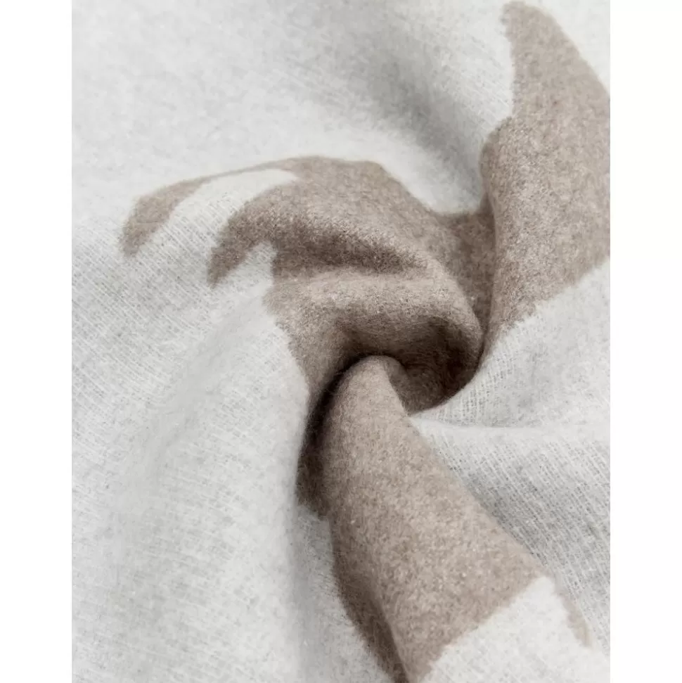 weiche_fleecekissenhulle_sylt_mit_hirschmotiv_3-4.webp New David Fussenegger Weiche Fleece-Kissenhulle Sylt Mit Hirschmotiv