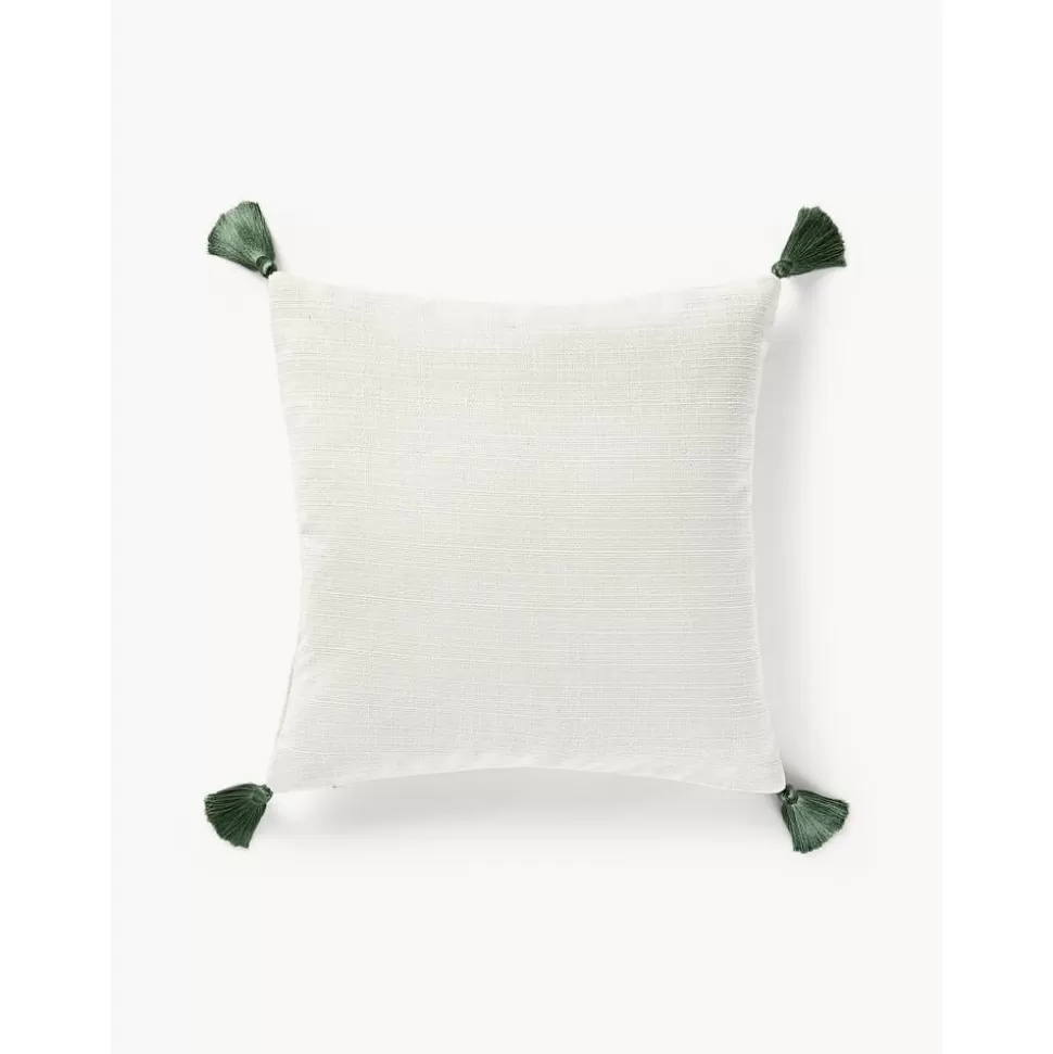 winterlich_bestickte_kissenhulle_imala_mit_quasten_3-2.webp Best Sale Westwing Collection Winterlich Bestickte Kissenhulle Imala Mit Quasten