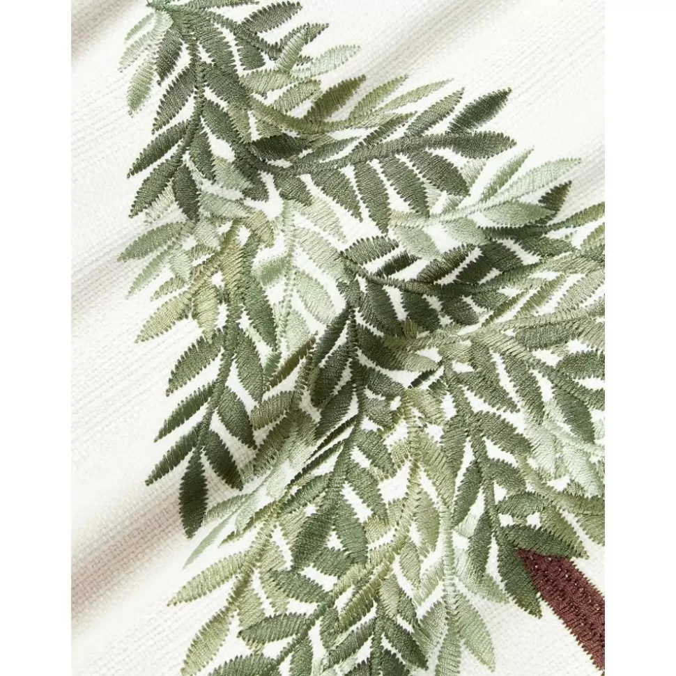 winterlich_bestickte_kissenhulle_imala_mit_quasten_7-2.webp Best Sale Westwing Collection Winterlich Bestickte Kissenhulle Imala Mit Quasten